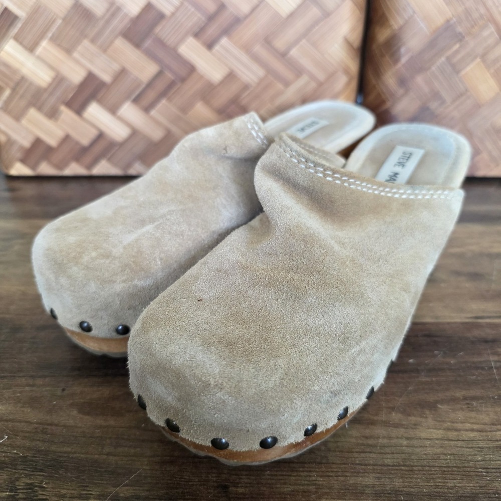 Steve Madden Shoes Women's Size 7B Beige Suede Clogs Carman Studded Platform